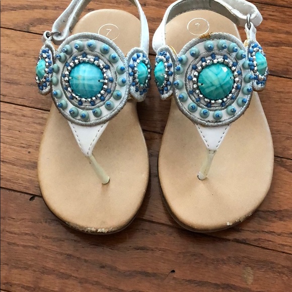 Girl’s Sandals - Picture 2 of 4